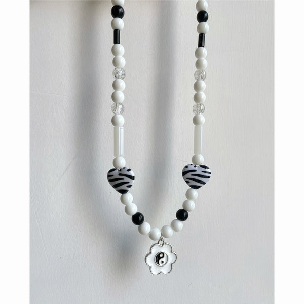 Vintage Beaded Zebra Floral Necklace