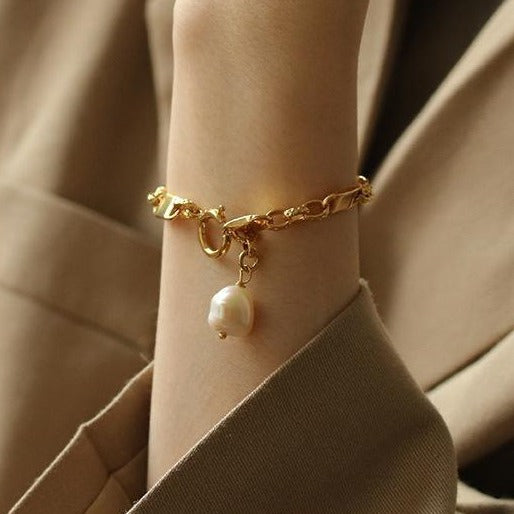 Natural Pearl Thick Chain Bracelet
